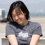 Digg Store - Women's Classic Digg Tee